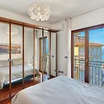 Luxury Blue Apartment *