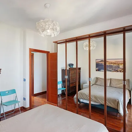 アパート Luxury Blue *